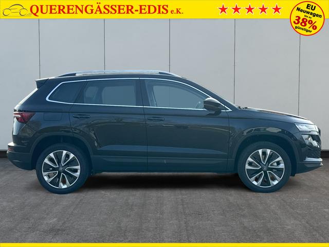 Skoda / Karoq / Schwarz / / / AHK+el.HECKKLAPPE+KAMERA+PDC+KESSY+ACC