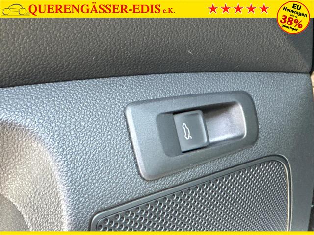 Skoda / Karoq / Schwarz / / / AHK+el.HECKKLAPPE+KAMERA+PDC+KESSY+ACC