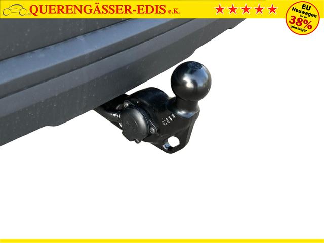 Skoda / Karoq / Schwarz / / / AHK+el.HECKKLAPPE+KAMERA+PDC+KESSY+ACC