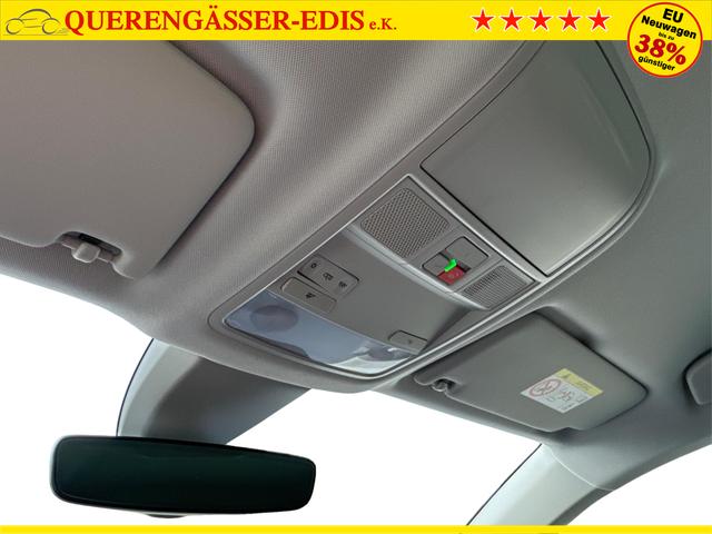 Skoda / Karoq / Schwarz / / / AHK+el.HECKKLAPPE+KAMERA+PDC+KESSY+ACC