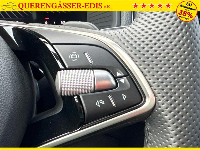 Skoda / Karoq / Schwarz / / / AHK+el.HECKKLAPPE+KAMERA+PDC+KESSY+ACC