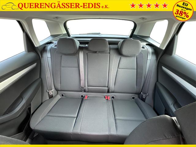 Skoda / Karoq / Schwarz / / / AHK+el.HECKKLAPPE+KAMERA+PDC+KESSY+ACC