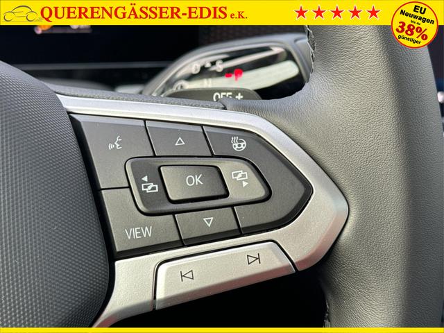 Volkswagen / Passat Variant / Silber / / / DSG+AHK+PANO+NAVI+ACC+KAMERA+LED+MASSAGE