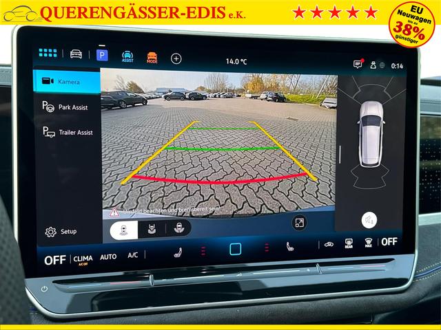 Volkswagen / Passat Variant / Grau / / / AHK+PANO+NAVI+Head-UP+Matrix-LED+ACC