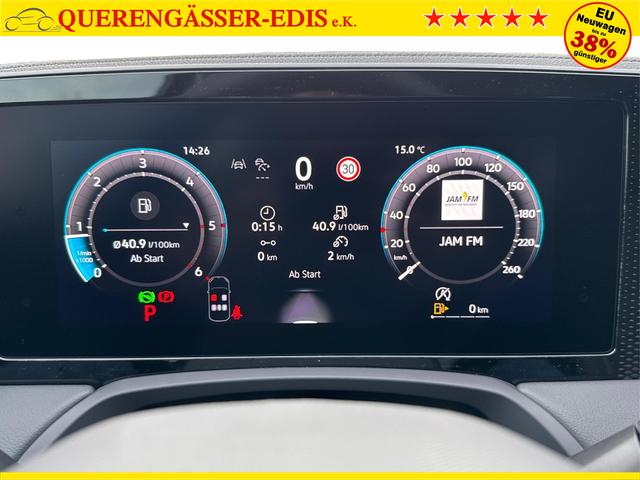 Volkswagen / Passat Variant / Schwarz / / / DSG+AHK+MASSAGE+NAVI+ACC+KAMERA+LED+17 ALU