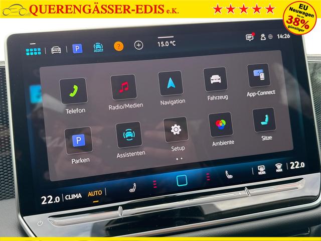 Volkswagen / Passat Variant / Schwarz / / / DSG+AHK+MASSAGE+NAVI+ACC+KAMERA+LED+17 ALU