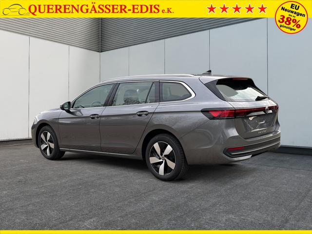 Volkswagen / Passat Variant / Grau / / / DSG+AHK+MASSAGE+NAVI+ACC+KAMERA+LED+17 ALU