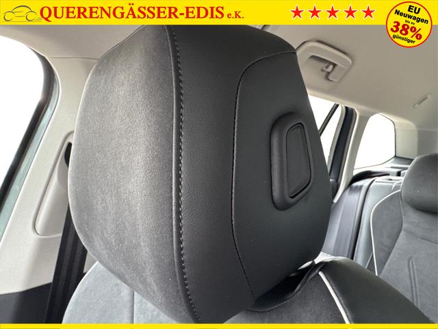 Volkswagen / Passat Variant / Grau / / / DSG+AHK+MASSAGE+NAVI+ACC+KAMERA+LED+17 ALU