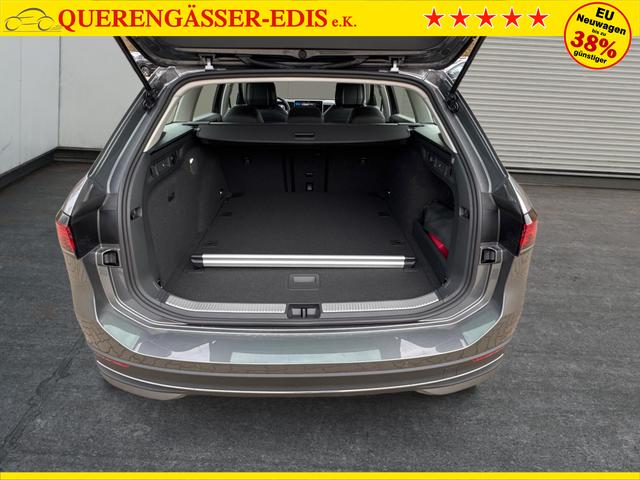Volkswagen / Passat Variant / Grau / / / DSG+AHK+MASSAGE+NAVI+ACC+KAMERA+LED+17 ALU