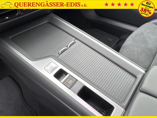 Volkswagen / Passat Variant / Grau / / / DSG+AHK+MASSAGE+NAVI+ACC+KAMERA+LED+17 ALU