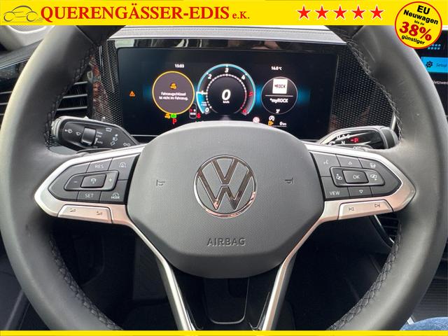 Volkswagen / Passat Variant / Silber / / / DSG+AHK+MASSAGE+NAVI+ACC+KAMERA+LED+17 ALU