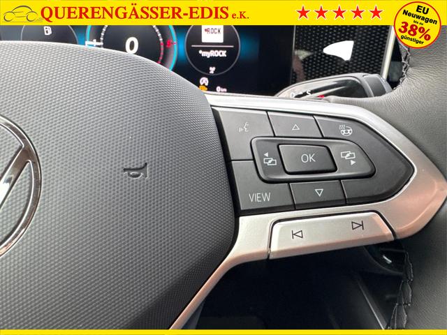 Volkswagen / Passat Variant / Silber / / / DSG+AHK+MASSAGE+NAVI+ACC+KAMERA+LED+17 ALU