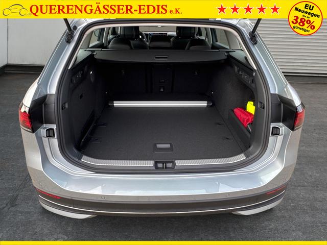 Volkswagen / Passat Variant / Silber / / / DSG+AHK+MASSAGE+NAVI+ACC+KAMERA+LED+17 ALU