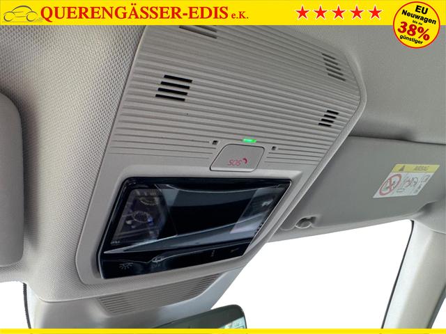 Volkswagen / Passat Variant / Silber / / / DSG+AHK+MASSAGE+NAVI+ACC+KAMERA+LED+17 ALU