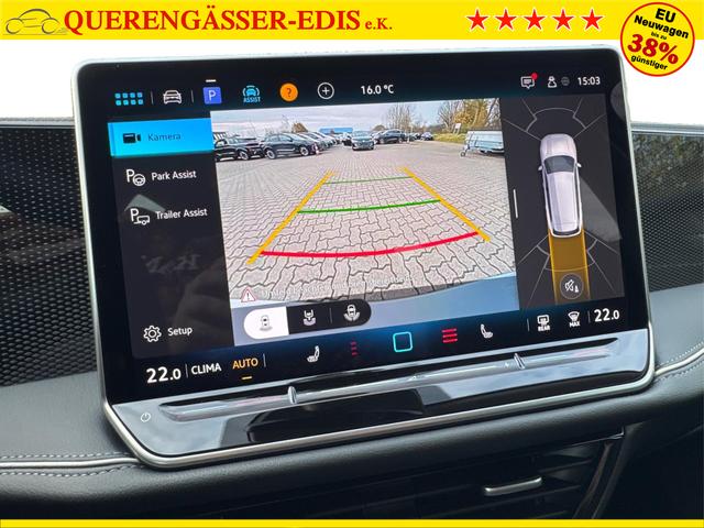 Volkswagen / Passat Variant / Silber / / / DSG+AHK+MASSAGE+NAVI+ACC+KAMERA+LED+17 ALU