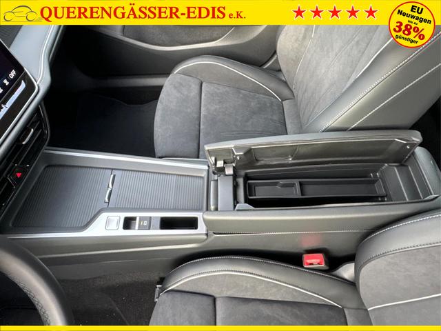 Volkswagen / Passat Variant / Grau / / / DSG+AHK+MASSAGE+NAVI+ACC+KAMERA+LED+17 ALU
