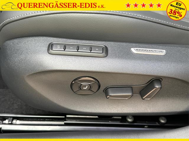 Volkswagen / Passat Variant / Grau / / / DSG+AHK+MASSAGE+NAVI+ACC+KAMERA+LED+17 ALU