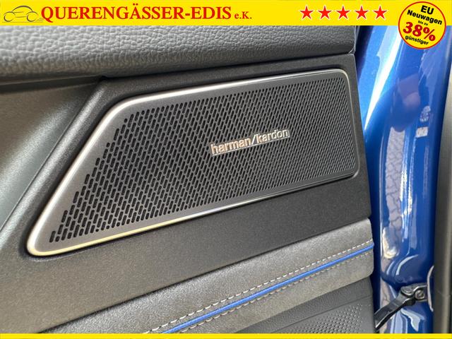 Volkswagen / Passat Variant / Blau / / / 4WD+BLACK+PANO+AHK+DCC+MATRIX+HARMAN