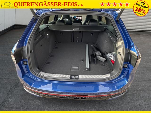 Volkswagen / Passat Variant / Blau / / / 4WD+BLACK+PANO+AHK+DCC+MATRIX+HARMAN