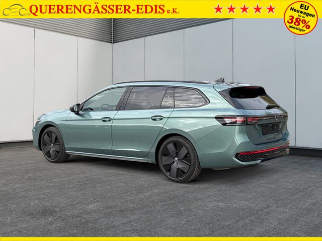 Volkswagen / Passat Variant / Gr&uuml;n / / / 4WD+BLACK+PANO+AHK+DCC+MATRIX+HARMAN