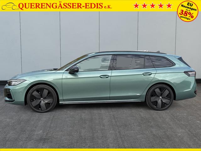 Volkswagen / Passat Variant / Gr&uuml;n / / / 4WD+BLACK+PANO+AHK+DCC+MATRIX+HARMAN