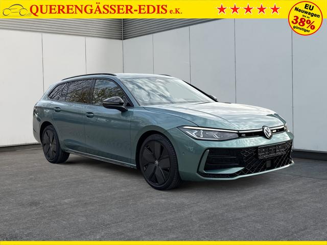 Volkswagen / Passat Variant / Gr&uuml;n / / / 4WD+BLACK+PANO+AHK+DCC+MATRIX+HARMAN