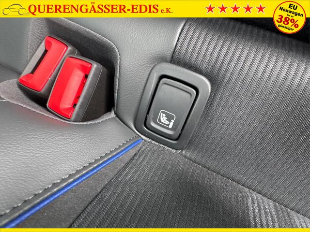 Volkswagen / Passat Variant / Blau / / / 4WD+BLACK+PANO+AHK+DCC+MATRIX+HARMAN