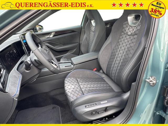 Volkswagen / Passat Variant / Gr&uuml;n / / / 4WD+BLACK+PANO+AHK+DCC+MATRIX+HARMAN