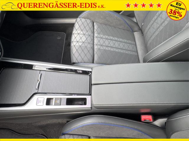 Volkswagen / Passat Variant / Gr&uuml;n / / / 4WD+BLACK+PANO+AHK+DCC+MATRIX+HARMAN