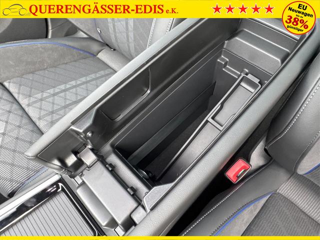 Volkswagen / Passat Variant / Gr&uuml;n / / / 4WD+BLACK+PANO+AHK+DCC+MATRIX+HARMAN