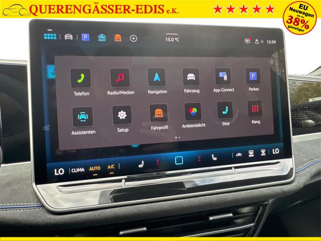 Volkswagen / Passat Variant / Gr&uuml;n / / / 4WD+BLACK+PANO+AHK+DCC+MATRIX+HARMAN