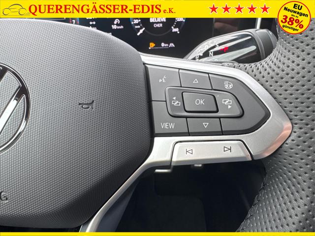 Volkswagen / Passat Variant / Gr&uuml;n / / / 4WD+BLACK+PANO+AHK+DCC+MATRIX+HARMAN