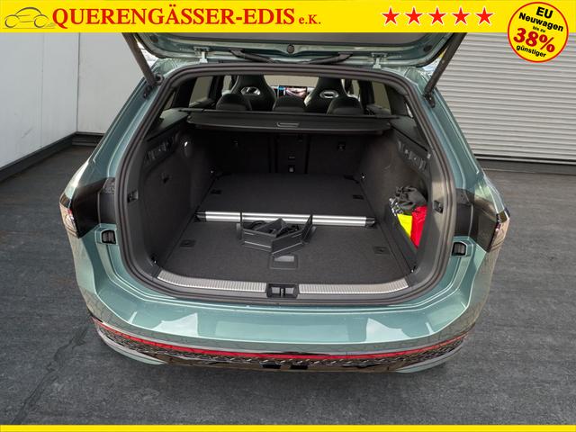 Volkswagen / Passat Variant / Gr&uuml;n / / / 4WD+BLACK+PANO+AHK+DCC+MATRIX+HARMAN