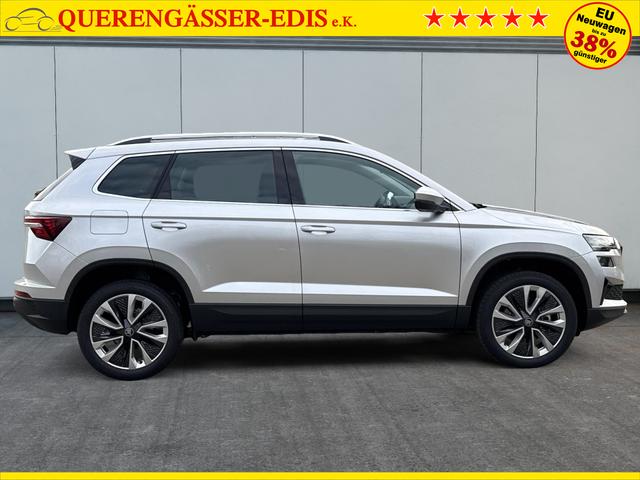 Skoda / Karoq / Silber / / / AHK+KAMERA+EL. HECKKL.+SHZ+ACC+KESSY+18''ALU