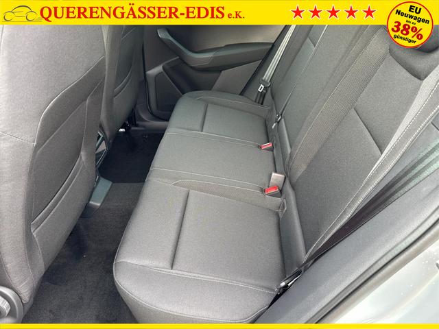 Skoda / Karoq / Silber / / / AHK+KAMERA+EL. HECKKL.+SHZ+ACC+KESSY+18''ALU