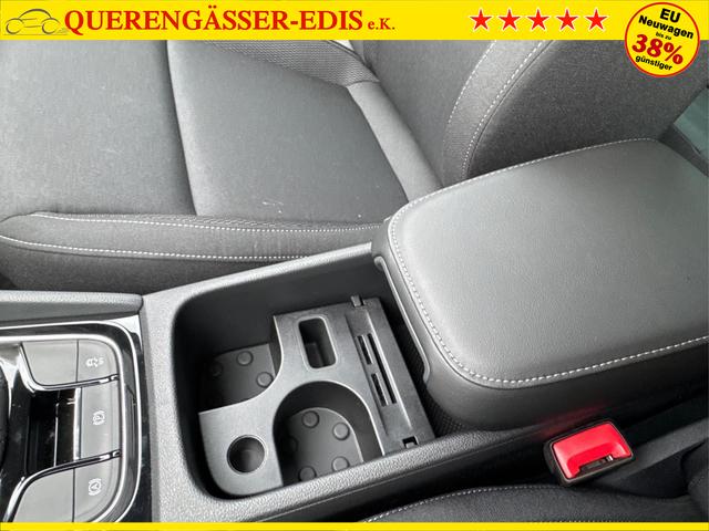 Skoda / Karoq / Grau / / / AHK+KAMERA+EL. HECKKL.+SHZ+ACC+KESSY+18''ALU