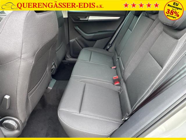 Skoda / Karoq / Grau / / / AHK+KAMERA+EL. HECKKL.+SHZ+ACC+KESSY+18''ALU