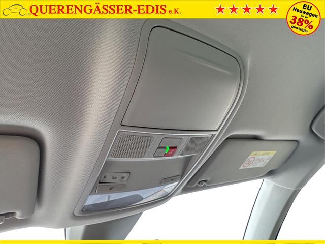 Skoda / Karoq / Grau / / / AHK+KAMERA+EL. HECKKL.+SHZ+ACC+KESSY+18''ALU