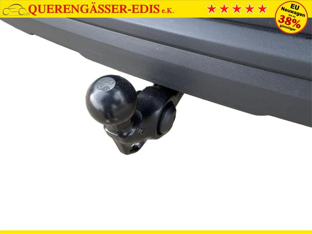 Skoda / Karoq / Grau / / / AHK+KAMERA+EL. HECKKL.+SHZ+ACC+KESSY+18''ALU