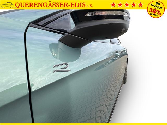 Volkswagen / Passat Variant / Gr&uuml;n / / / 4WD+BLACK+PANO+AHK+DCC+MATRIX+HARMAN