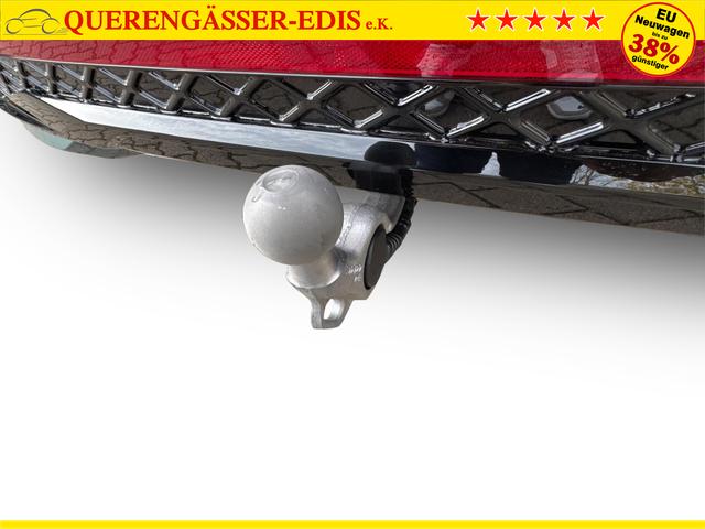 Volkswagen / Passat Variant / Gr&uuml;n / / / 4WD+BLACK+PANO+AHK+DCC+MATRIX+HARMAN