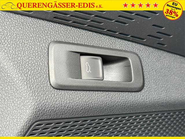 Skoda / Octavia Combi / Wei&szlig; / / / AHK+KAMERA+ACC+EL. HECKKL+SHZ