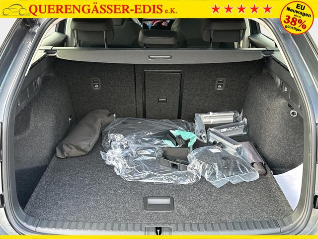 Skoda / Octavia Combi / Grau / / / AHK+KAMERA+ACC+EL. HECKKL+SHZ