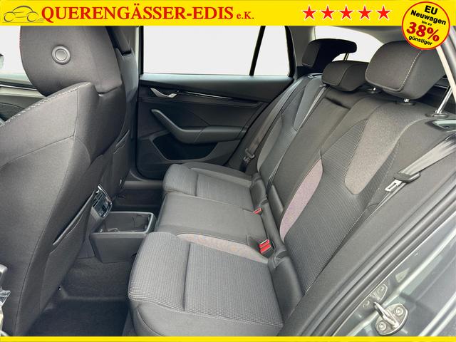 Skoda / Octavia Combi / Grau / / / AHK+KAMERA+ACC+EL. HECKKL+SHZ