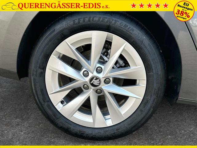Skoda / Octavia Combi / Grau / / / AHK+KAMERA+ACC+EL. HECKKL+SHZ