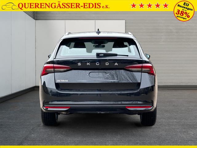 Skoda / Octavia Combi / Schwarz / / / AHK+KAMERA+ACC+EL. HECKKL+SHZ