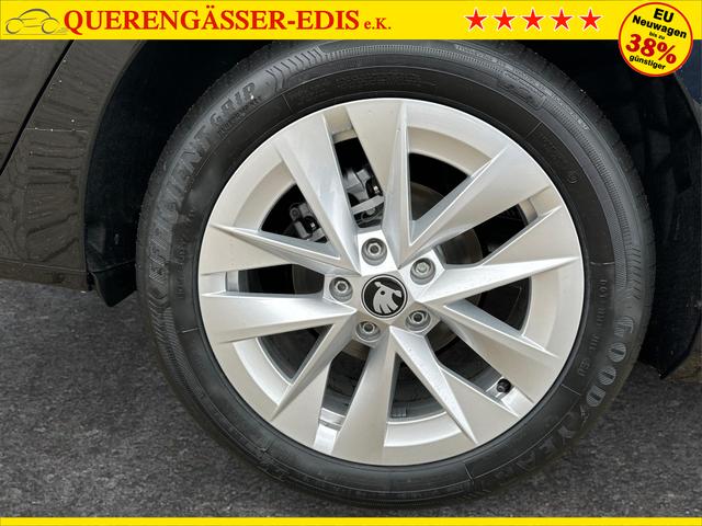 Skoda / Octavia Combi / Schwarz / / / AHK+KAMERA+ACC+EL. HECKKL+SHZ