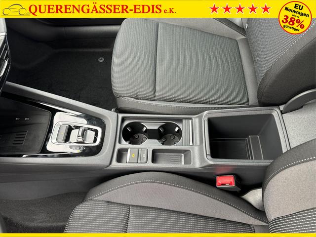 Skoda / Octavia Combi / Schwarz / / / AHK+KAMERA+ACC+EL. HECKKL+SHZ