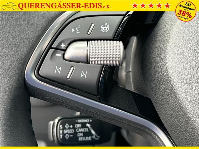 Skoda / Octavia Combi / Schwarz / / / AHK+KAMERA+ACC+EL. HECKKL+SHZ