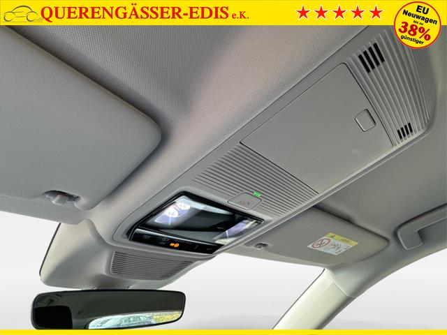 Skoda / Octavia Combi / Schwarz / / / AHK+KAMERA+ACC+EL. HECKKL+SHZ